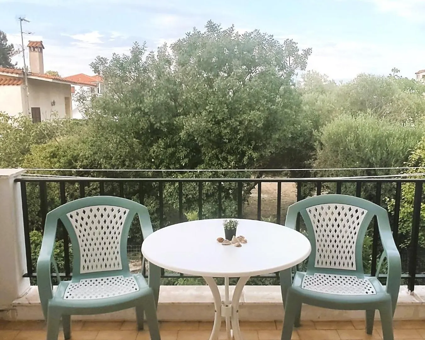 Geoponika Apartments 1-2 Nea Kallikrateia 0*,  Greece